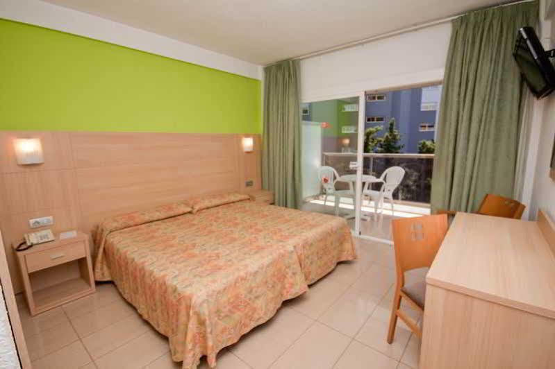Hotel Perla Benidorm Esterno foto
