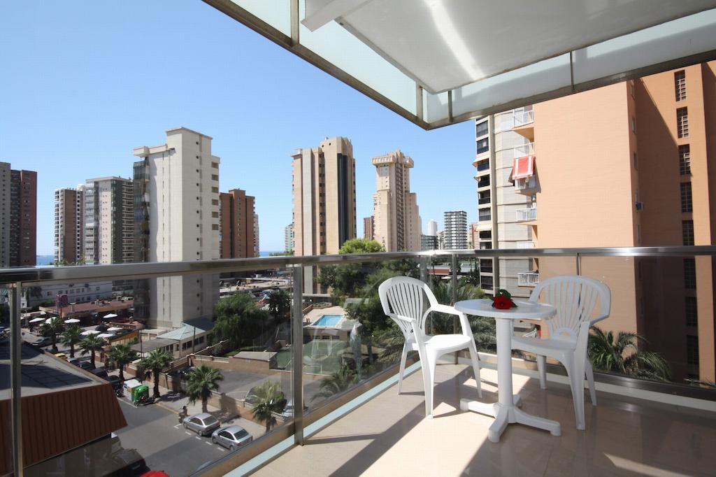 Hotel Perla Benidorm Esterno foto